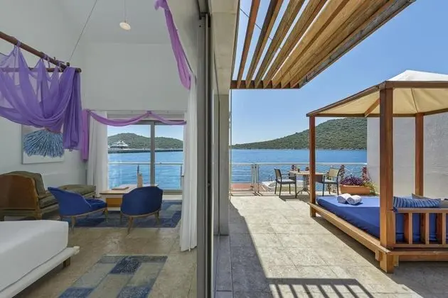 Superior, Deniz Manzaralı