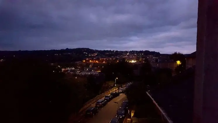 Premium Tek Büyük Yataklı Oda, Şehir Manzaralı