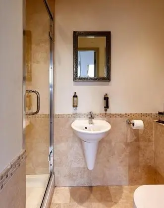 Tek Büyük Yataklı Oda, 1 Çift Kişilik Yatak, Şehir Manzaralı