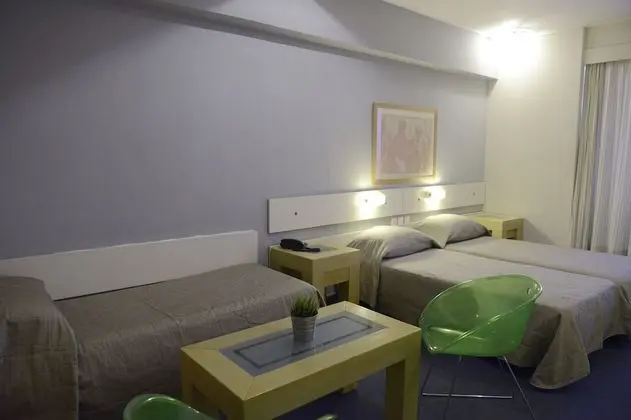 Comfort Oda, 3 Tek Kişilik Yatak, Sigara İçilmez, Buzdolabı