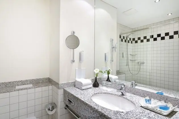 Standard Tek Büyük veya İki Ayrı Yataklı Oda