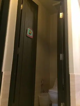 Ortak Ranzalı Oda, Sadece kadınlar için (Yai Jai Dorm)