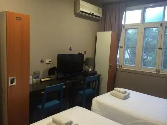 Superior - Private Bathroom Outside