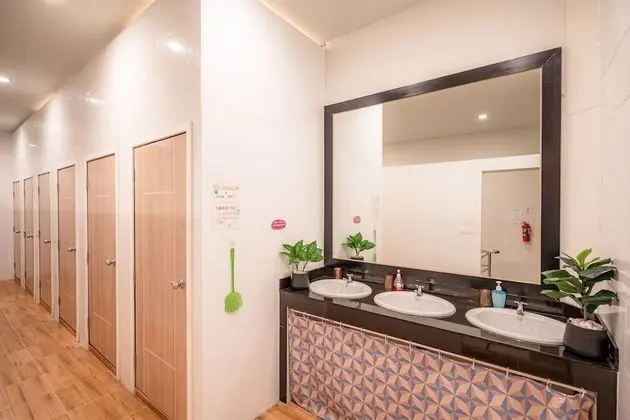 Double Bed in Mixed Dormitory