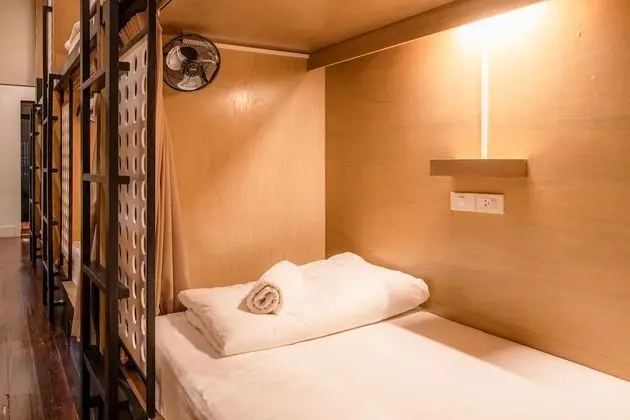Single Bed in Mixed Dormitory