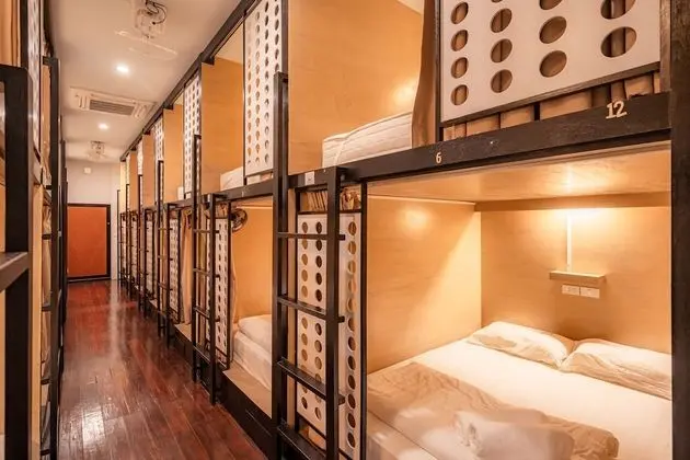Single Bed in Mixed Dormitory