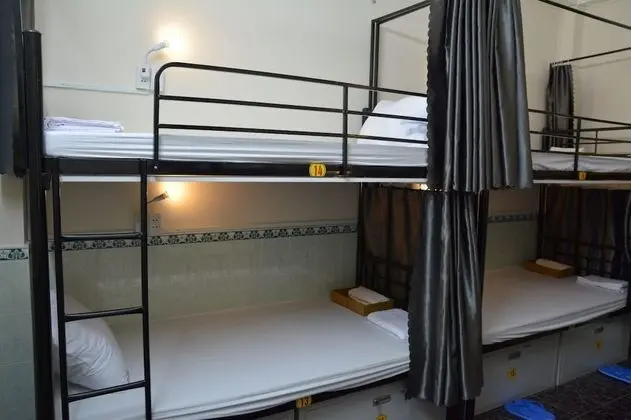 Ortak Ranzalı Oda, Karma Ranzalı Oda (Bed in 4-Bed)