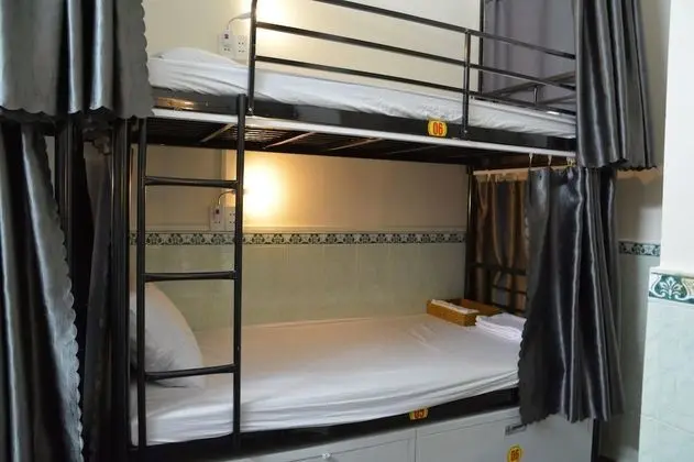 Ortak Ranzalı Oda, Karma Ranzalı Oda (Bed in 4-Bed)