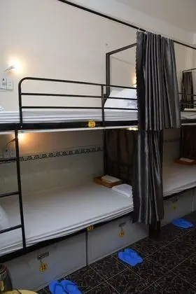 Ortak Ranzalı Oda, Karma Ranzalı Oda (Bed in 4-Bed)