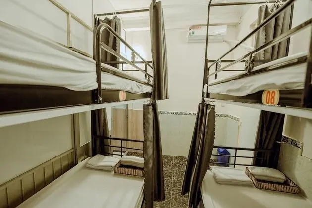 Ortak Ranzalı Oda, Karma Ranzalı Oda (Bed in 4-Bed)