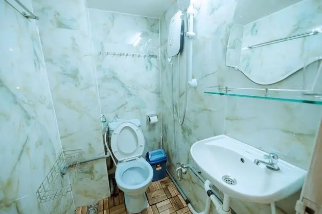 Ortak Ranzalı Oda, Karma Ranzalı Oda (Bed in 4-Bed)