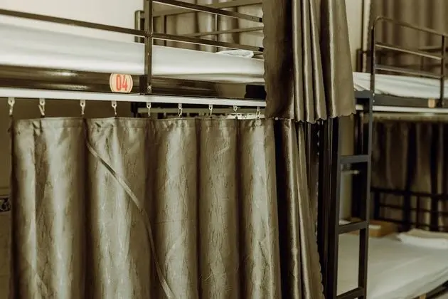 Ortak Ranzalı Oda, Karma Ranzalı Oda (Bed in 6-Bed)