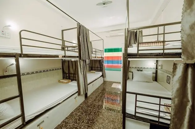 Ortak Ranzalı Oda, Karma Ranzalı Oda (Bed in 6-Bed)