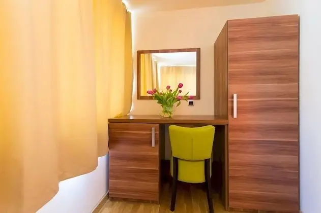 Superior Tek Büyük Yataklı Oda