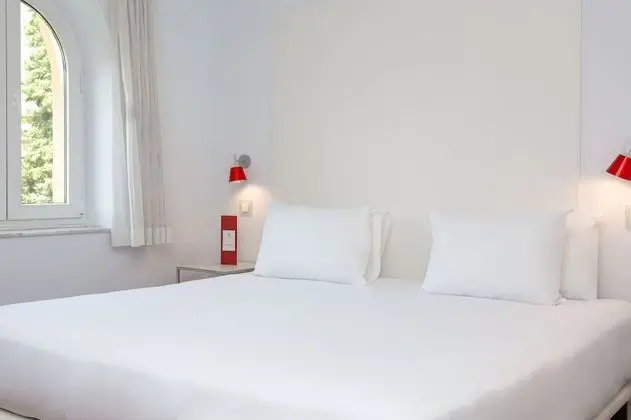 Tek Kişilik Oda