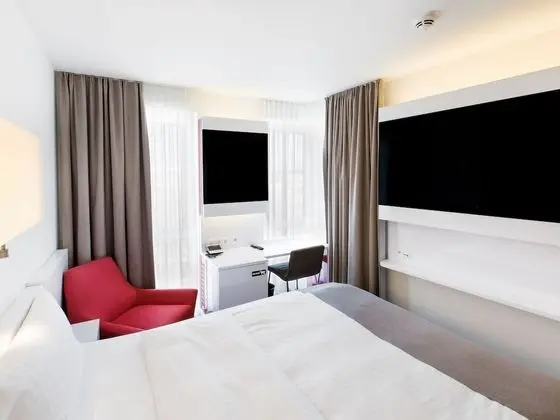 Comfort Tek Büyük veya İki Ayrı Yataklı Oda