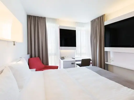 Comfort Tek Büyük veya İki Ayrı Yataklı Oda