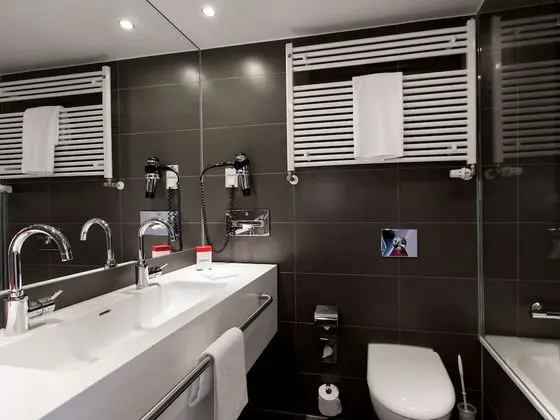 Comfort Tek Büyük veya İki Ayrı Yataklı Oda