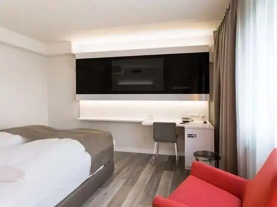 Deluxe Tek Büyük veya İki Ayrı Yataklı Oda