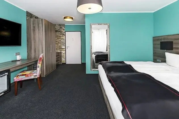Comfort Tek Büyük Yataklı Oda