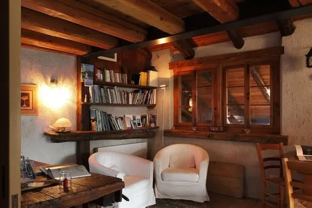 Tek Büyük Yataklı Oda, 1 Büyük (Queen) Boy Yatak, Sigara İçilmez (small double)