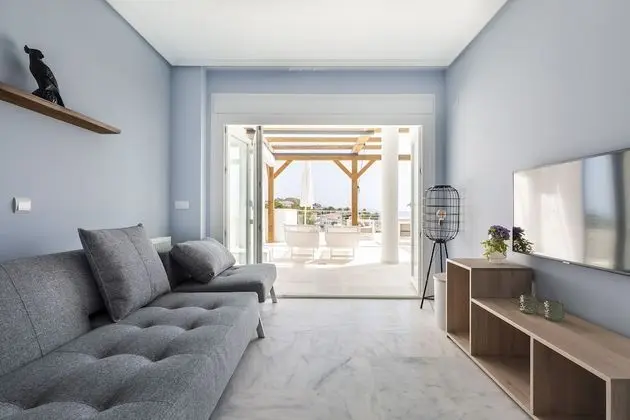 Superior Apart Daire, 1 Yatak Odası, Teras, Deniz Manzaralı (Almadraba)