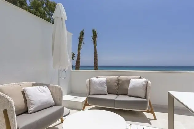 Superior Apart Daire, 1 Yatak Odası, Teras, Deniz Manzaralı (Almadraba)