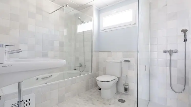 Superior Apart Daire, 1 Yatak Odası, Teras, Deniz Manzaralı (Almadraba)