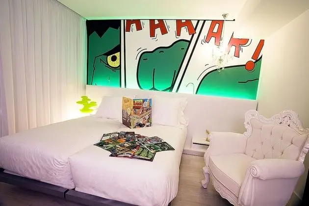 Tek Büyük veya İki Ayrı Yataklı Oda