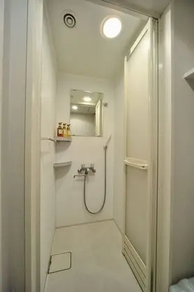 Tek Büyük Yataklı Oda, Sigara İçilmez