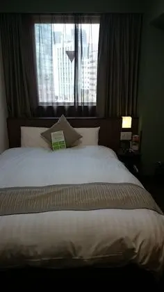 Tek Büyük Yataklı Oda, Sigara İçilmez