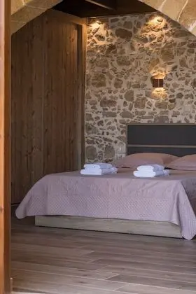 Doro Villas Gold