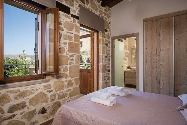 Doro Villas Gold