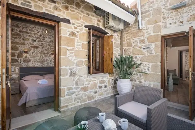 Doro Villas Gold