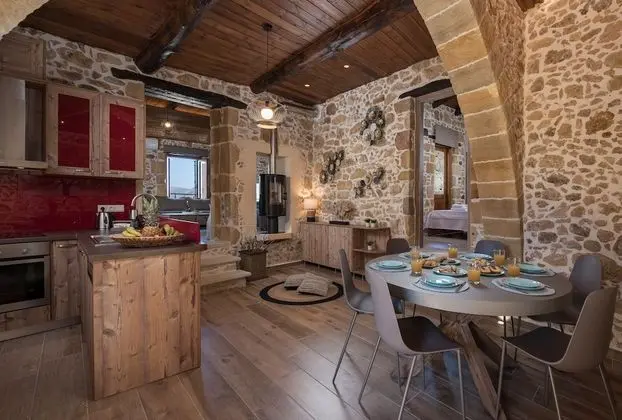 Doro Villas Gold