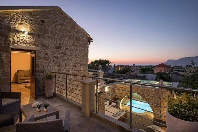 Doro Villas Gold