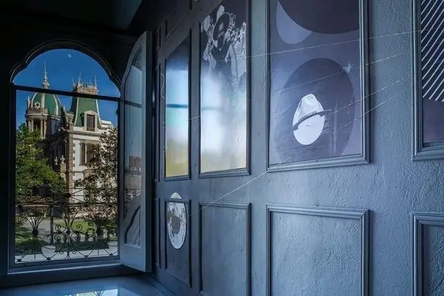 Design Oda, 1 En Büyük (King) Boy Yatak, Şehir Manzaralı (Pancho Villa)