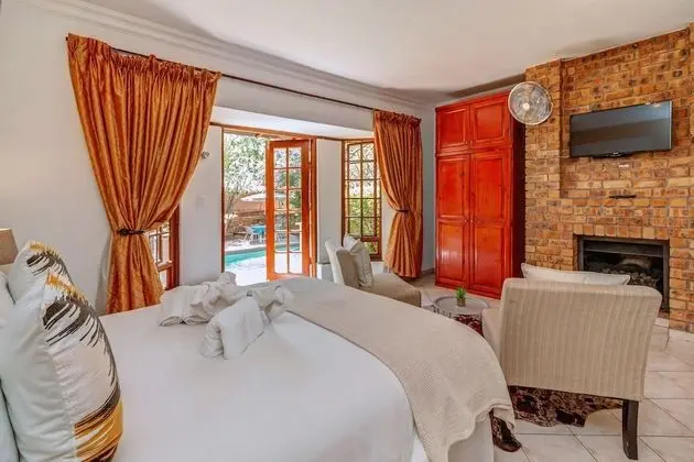Comfort Tek Büyük Yataklı Oda, 1 Büyük (Queen) Boy Yatak, Bahçe Manzaralı