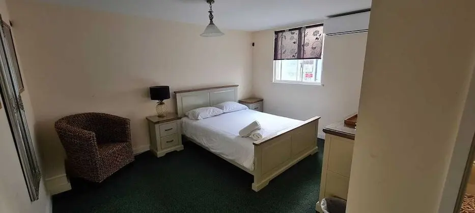 Deluxe Tek Büyük Yataklı Oda