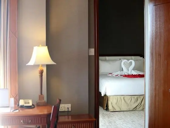 Premier Süit (1 King Bed)