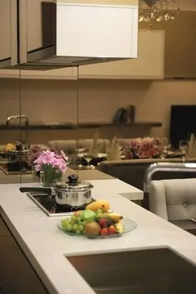 Studio Queen Room @ Residences
