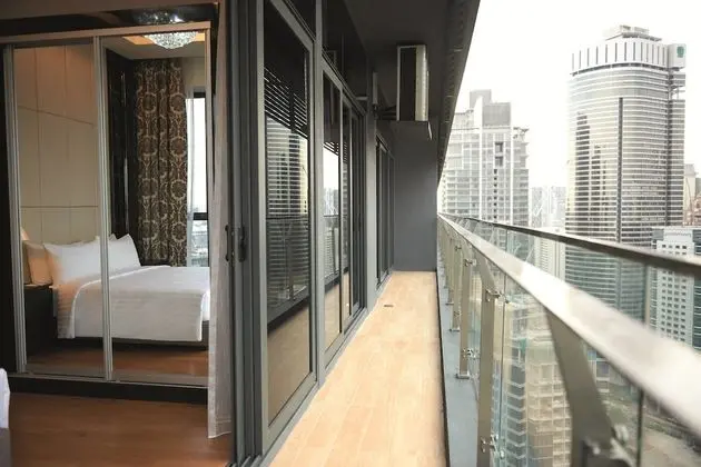 Two Bedroom Premier Suite Queen+ Single @ Residences
