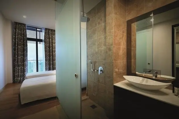 Two Bedroom Premier Suite Queen+ Single @ Residences