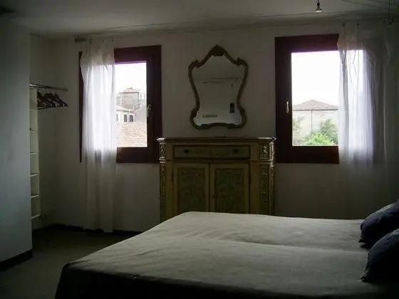 Classic Tek Büyük veya İki Ayrı Yataklı Oda, Özel Banyo