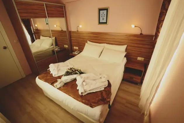 Suite Oda Bahce Manzaralı