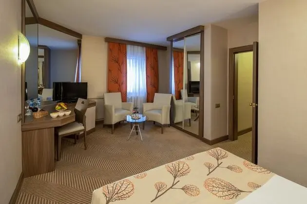 Standart Aile Odası