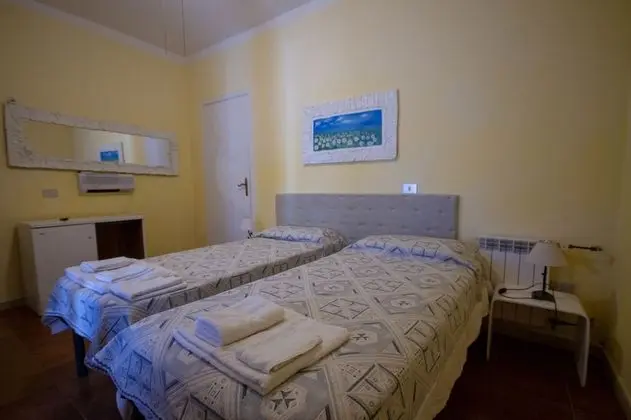 Tek Büyük Yataklı Oda (4)