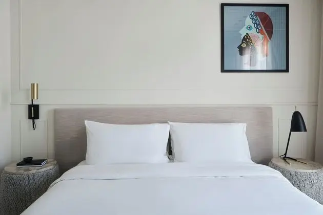 Deluxe Junior Suite with Balcony