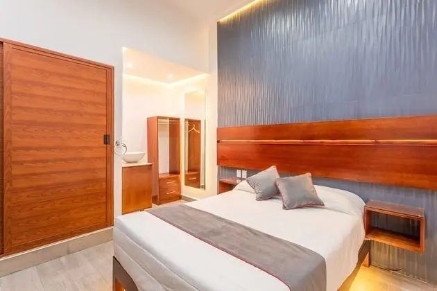 Standard Oda, Şehir Manzaralı