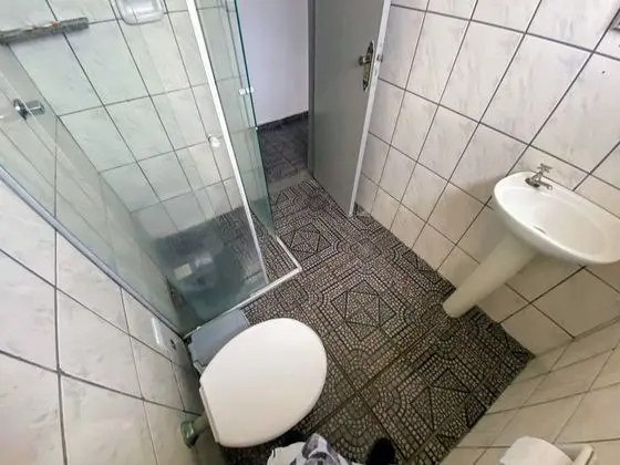 Üç Kişilik Oda, Birden Çok Yatak